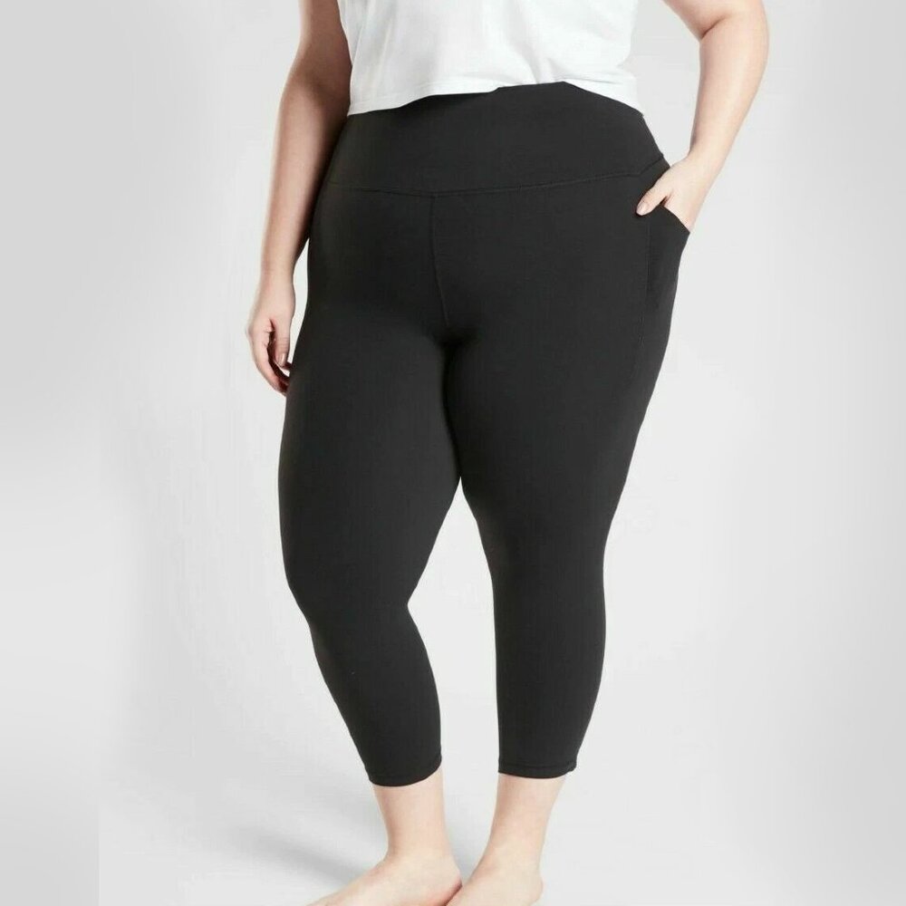 Athleta Salutation Stash Pocket II Capri Black 1X